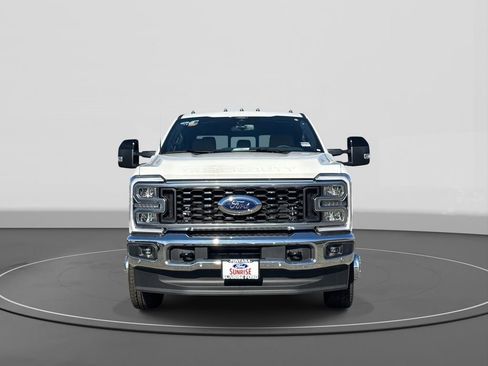 New 2025 Ford F350 Lariat w/ Lariat Ultimate Package image 3