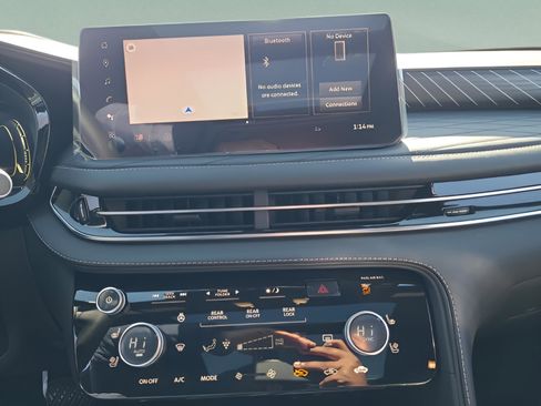 New 2026 INFINITI QX60 Autograph w/ Autograph Tech Package image 13