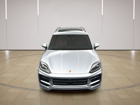 Certified 2025 Porsche Cayenne E-Hybrid AWD/4WD image 38