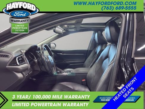 Used 2020 Toyota Camry XSE image 12