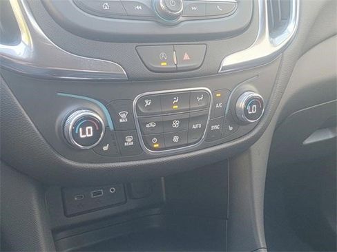 Certified 2023 Chevrolet Equinox LT w/ Driver Convenience Package image 24