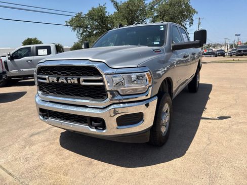 Used 2022 RAM 2500 Tradesman AWD/4WD image 3