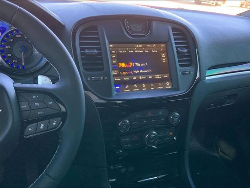 Used 2023 Chrysler 300 S w/ Comfort Group image 6