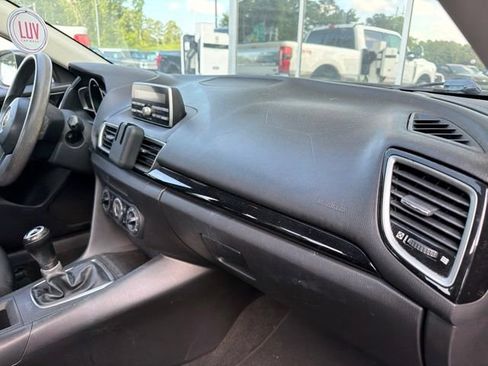 Used 2014 MAZDA MAZDA3 i Sport FWD image 11