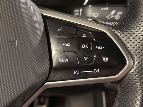 Used 2024 Volkswagen Jetta GLI Autobahn image 24