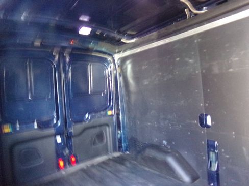 Used 2016 Ford Transit 250 130 Medium Roof RWD image 24