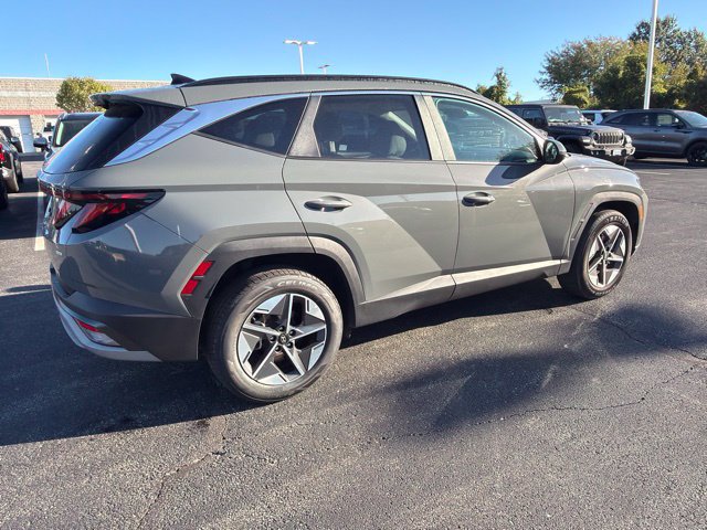 Used 2025 Hyundai Tucson SEL AWD/4WD image 4