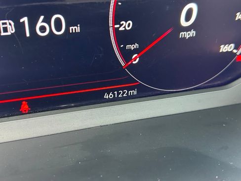 Certified 2022 Volkswagen Jetta GLI Autobahn w/ GLI Black Package FWD image 25