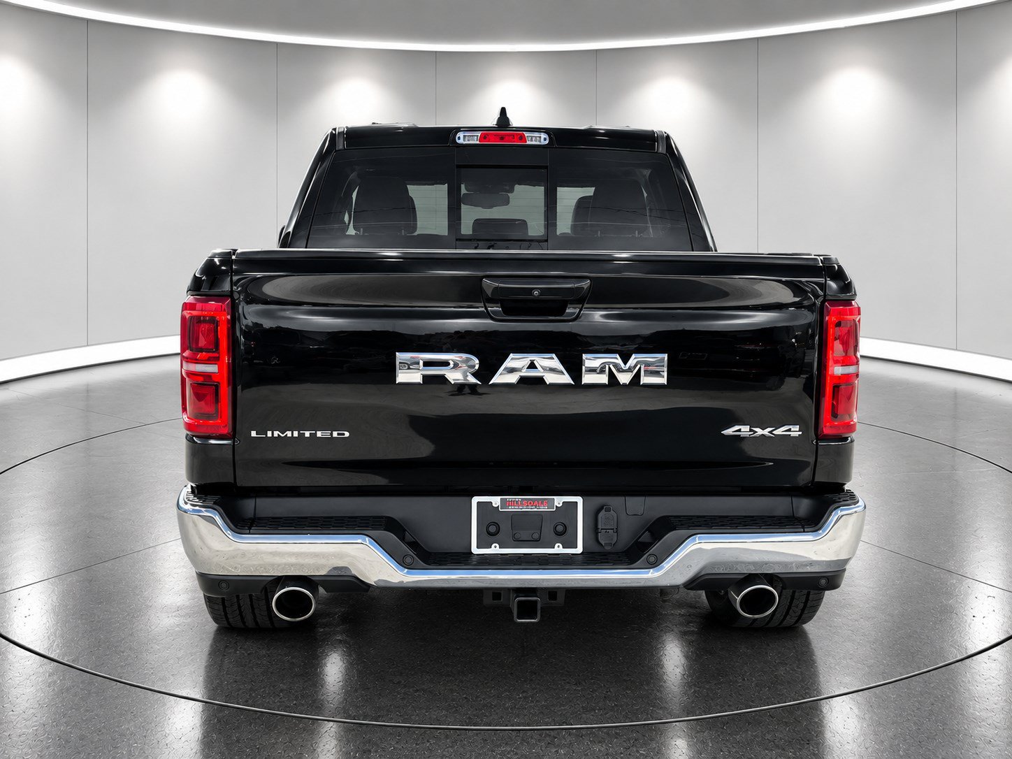 Used 2026 RAM 1500 Limited AWD/4WD image 5