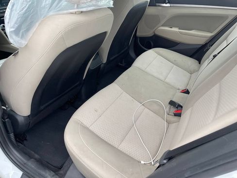 Used 2020 Hyundai Elantra Value Edition FWD image 6