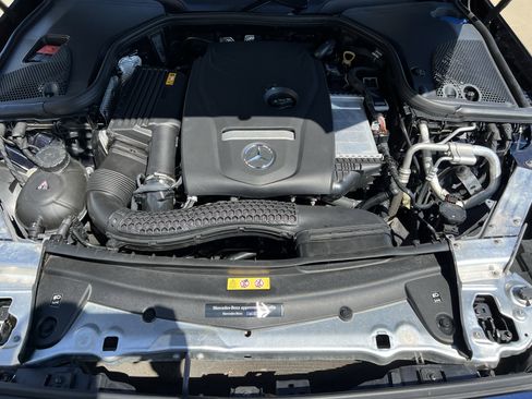 Used 2019 Mercedes-Benz E 300 image 36