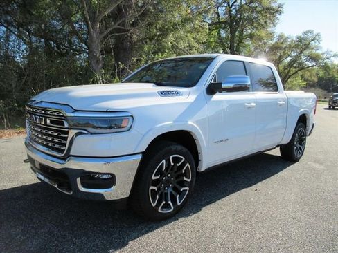 Certified 2025 RAM 1500 Limited image 3