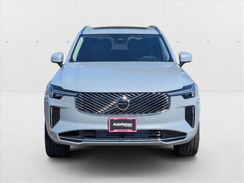 New 2026 Volvo XC90 T8 Plus image 6