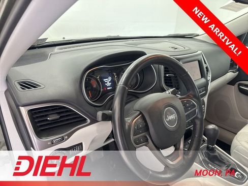 Used 2021 Jeep Cherokee Latitude Lux image 21