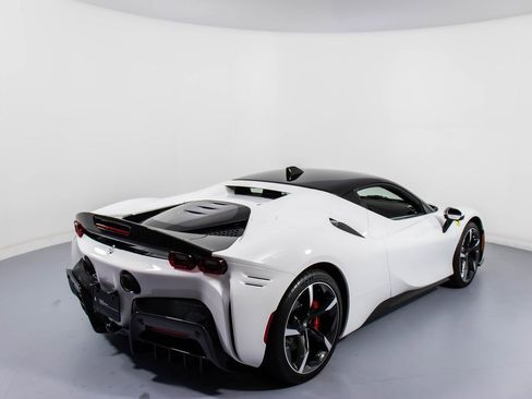 Certified 2022 Ferrari SF90 Stradale image 2