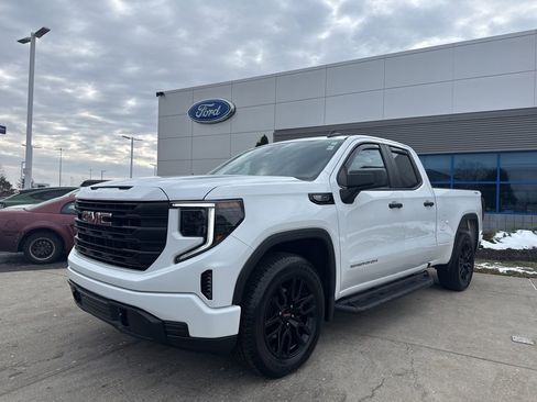 Used 2023 GMC Sierra 1500 Pro w/ Graphite Edition image 2