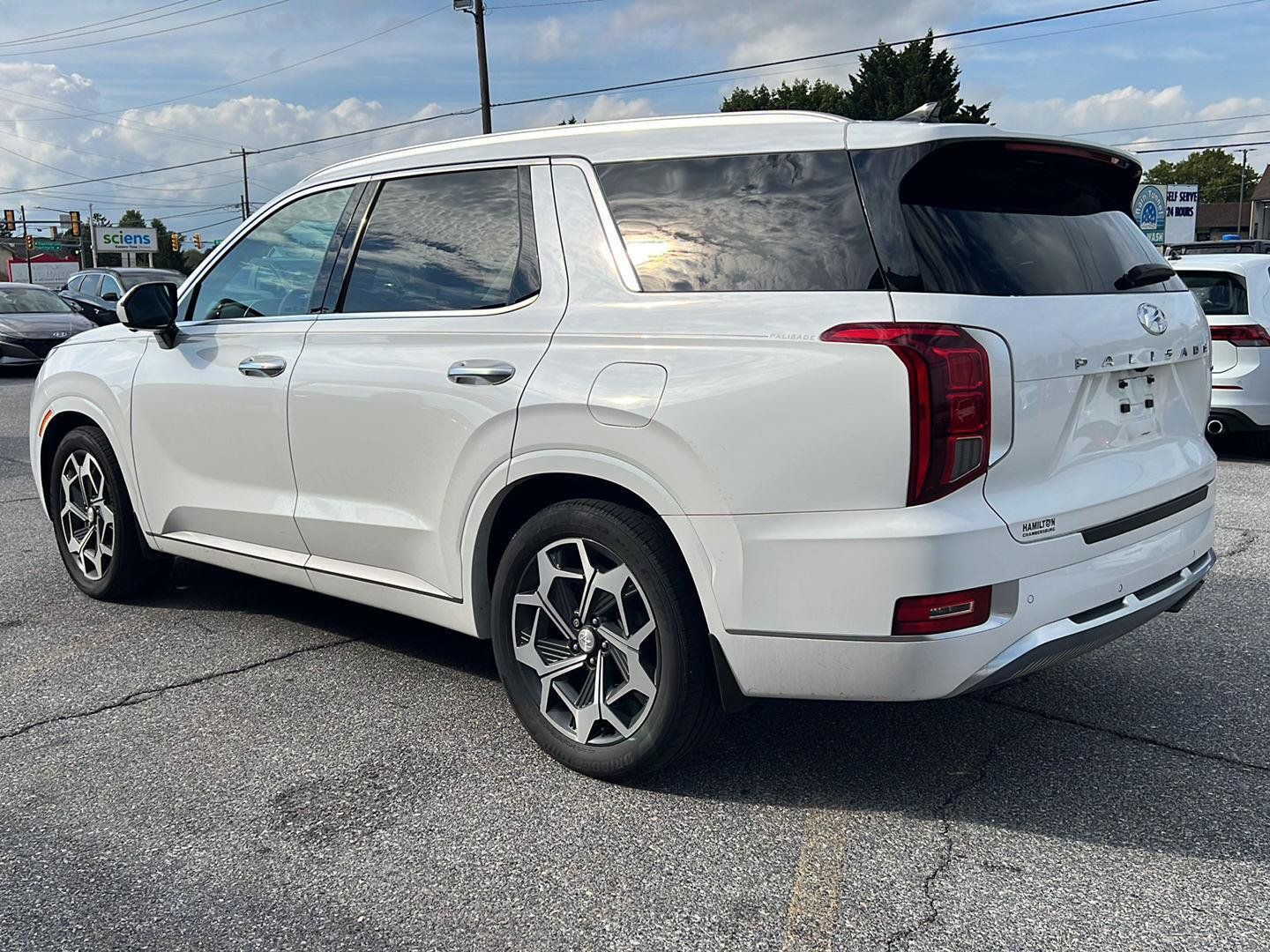 Used 2022 Hyundai Palisade Calligraphy AWD/4WD image 3