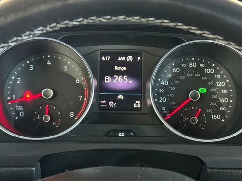 Used 2021 Volkswagen Tiguan SE R-Line image 23