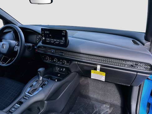 Certified 2026 Honda HR-V Sport image 23