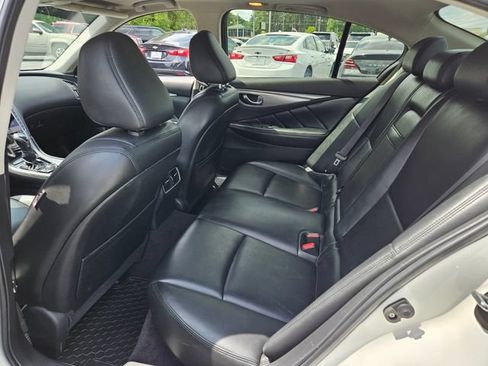 Used 2021 INFINITI Q50 Luxe RWD image 10