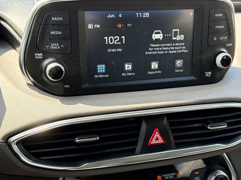 Used 2020 Hyundai Santa Fe SEL FWD image 24