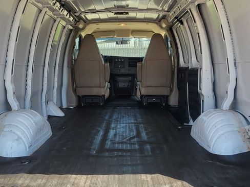 Used 2020 Chevrolet Express 2500 w/ Driver Convenience Package RWD image 14