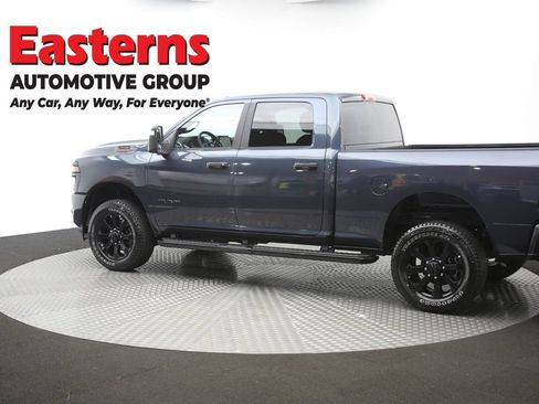 Used 2025 RAM 2500 Big Horn AWD/4WD image 65
