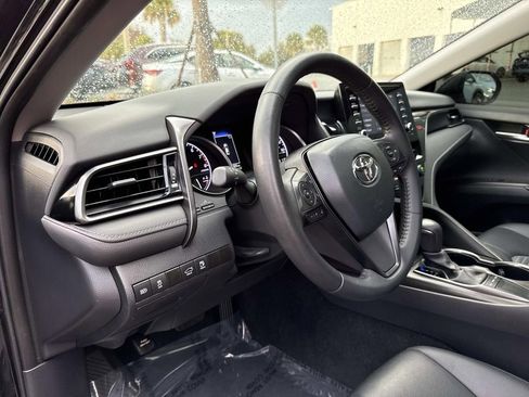 Used 2024 Toyota Camry SE image 24