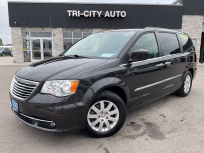 Used 2015 Chrysler Town & Country Touring w/ Driver Convenience Group