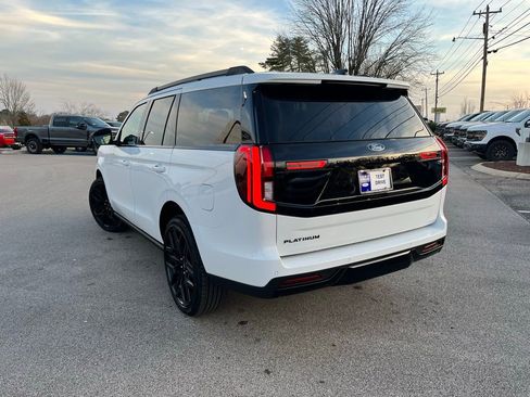 New 2026 Ford Expedition Platinum w/ Stealth Performance Package AWD/4WD image 4