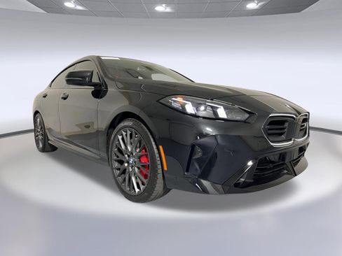 Used 2026 BMW M235i xDrive w/ Technology Package AWD/4WD image 7