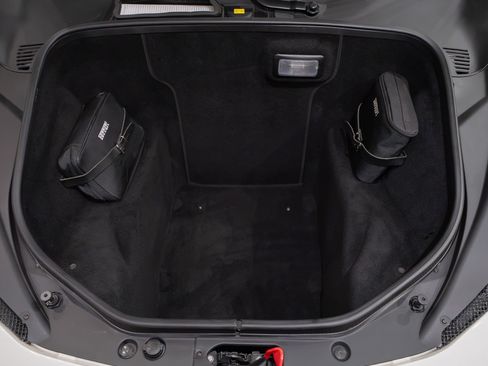 Used 2013 Ferrari 458 Spider RWD image 56