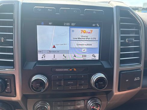 Used 2019 Ford F150 King Ranch w/ Equipment Group 601A Luxury AWD/4WD image 23