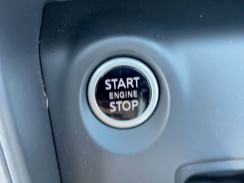 New 2025 Nissan Kicks Play S image 24