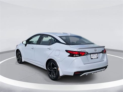 Used 2025 Nissan Versa SR w/ Trunk Package image 5