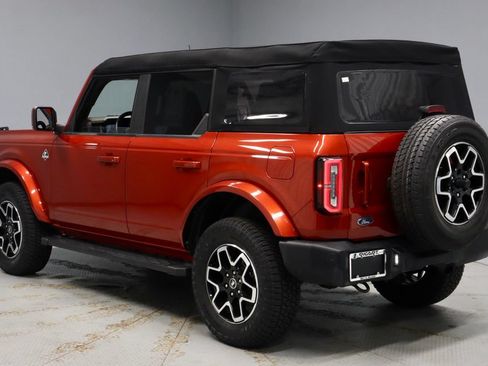 Certified 2023 Ford Bronco Outer Banks AWD/4WD image 9