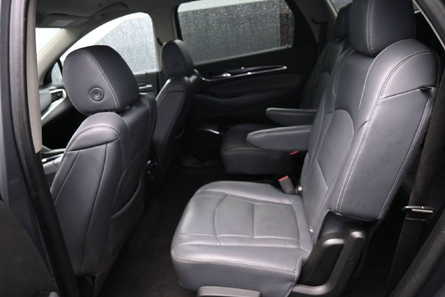 Used 2020 Buick Enclave Essence AWD/4WD image 28