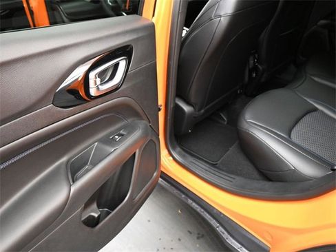 New 2026 Jeep Compass Latitude image 16