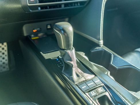 Certified 2025 Toyota Camry SE FWD image 22