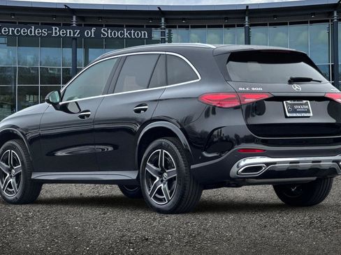 New 2026 Mercedes-Benz GLC 300 300 image 6