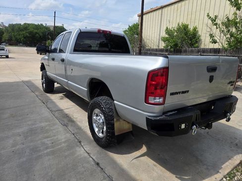 Used 2005 Dodge Ram 2500 Truck SLT image 7
