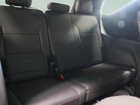 Used 2024 Chevrolet Traverse RS w/ LPO, Floor Liner Package image 30