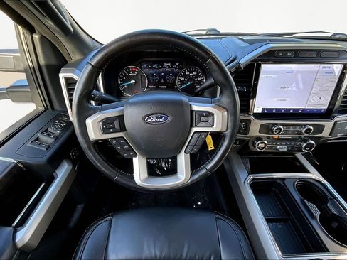 Used 2022 Ford F250 Lariat w/ Lariat Value Package image 9