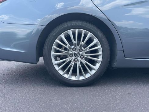 Used 2020 Toyota Avalon Limited w/ Advanced Safety Package FWD image 7