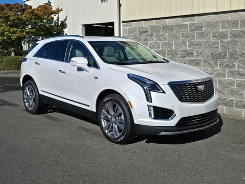 New 2025 Cadillac XT5 Premium Luxury w/ Technology Package image 10