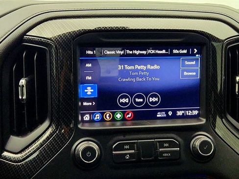 Used 2019 Chevrolet Silverado 1500 RST w/ All-Star Edition image 18