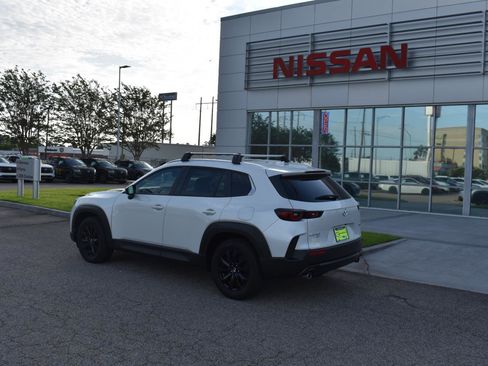 Used 2025 MAZDA CX-50 AWD 2.5 S w/ Premium Package image 6