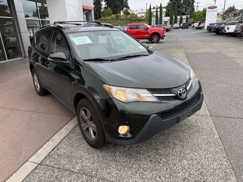 Used 2013 Toyota RAV4 XLE AWD/4WD image 9