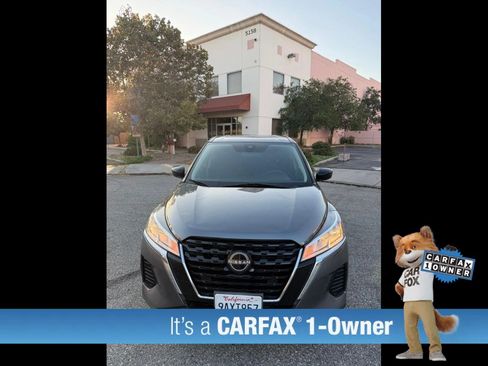 Used 2022 Nissan Kicks S FWD image 10