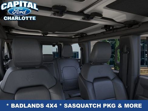 New 2025 Ford Bronco Badlands w/ Sasquatch Package image 13